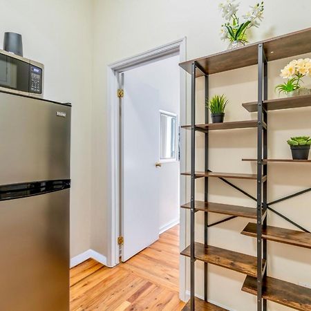 2 Bedroom Hidden Upscale Oasis New York Exteriör bild