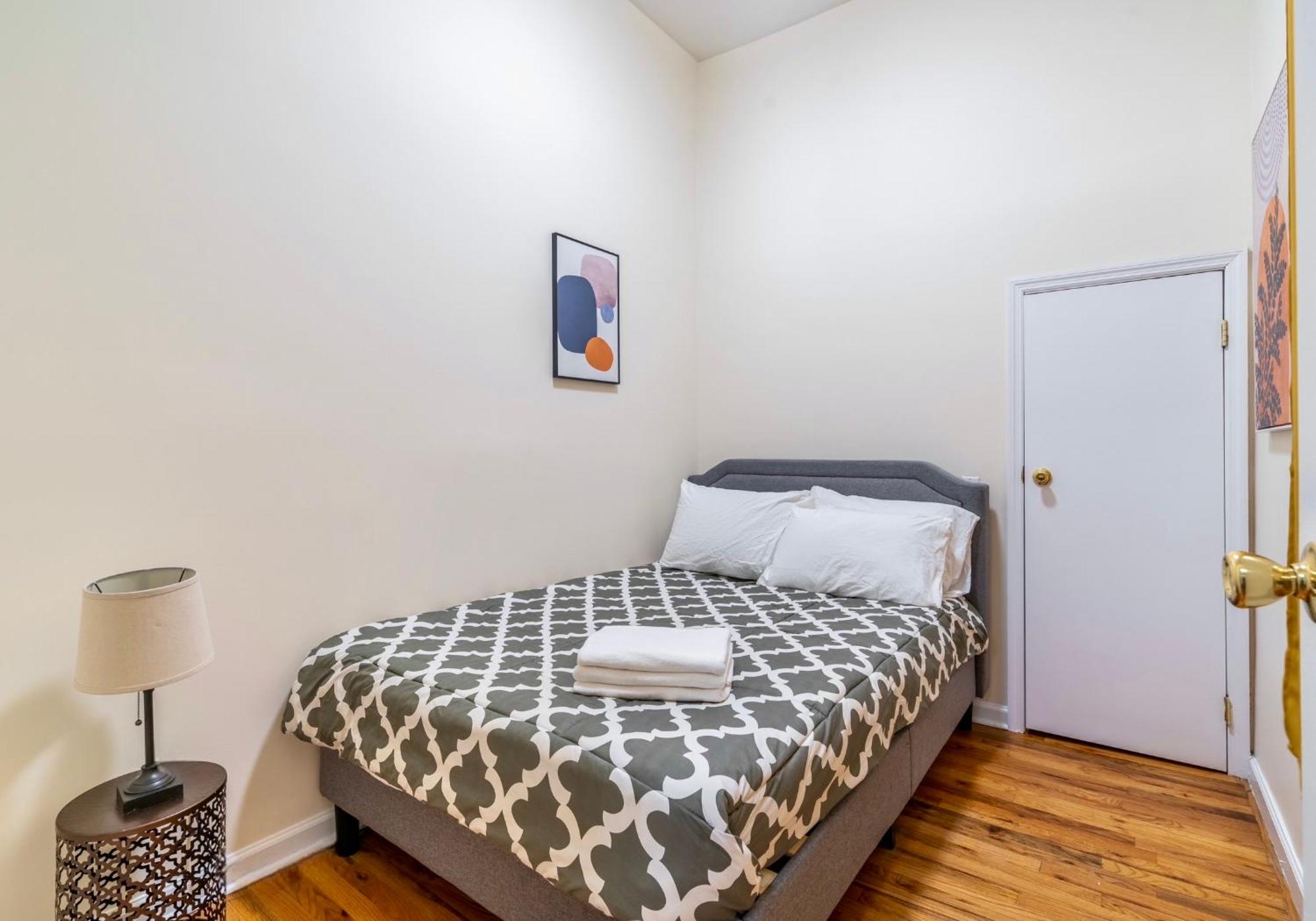 2 Bedroom Hidden Upscale Oasis New York Exteriör bild