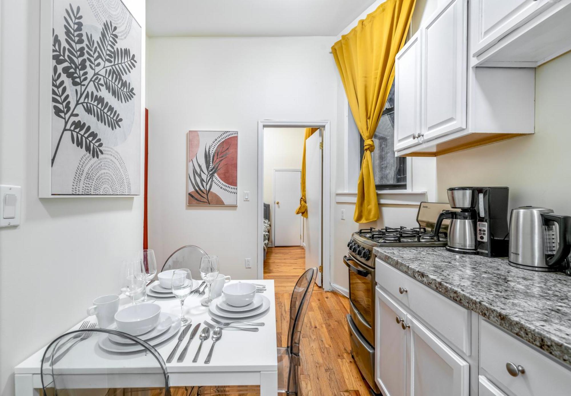 2 Bedroom Hidden Upscale Oasis New York Exteriör bild