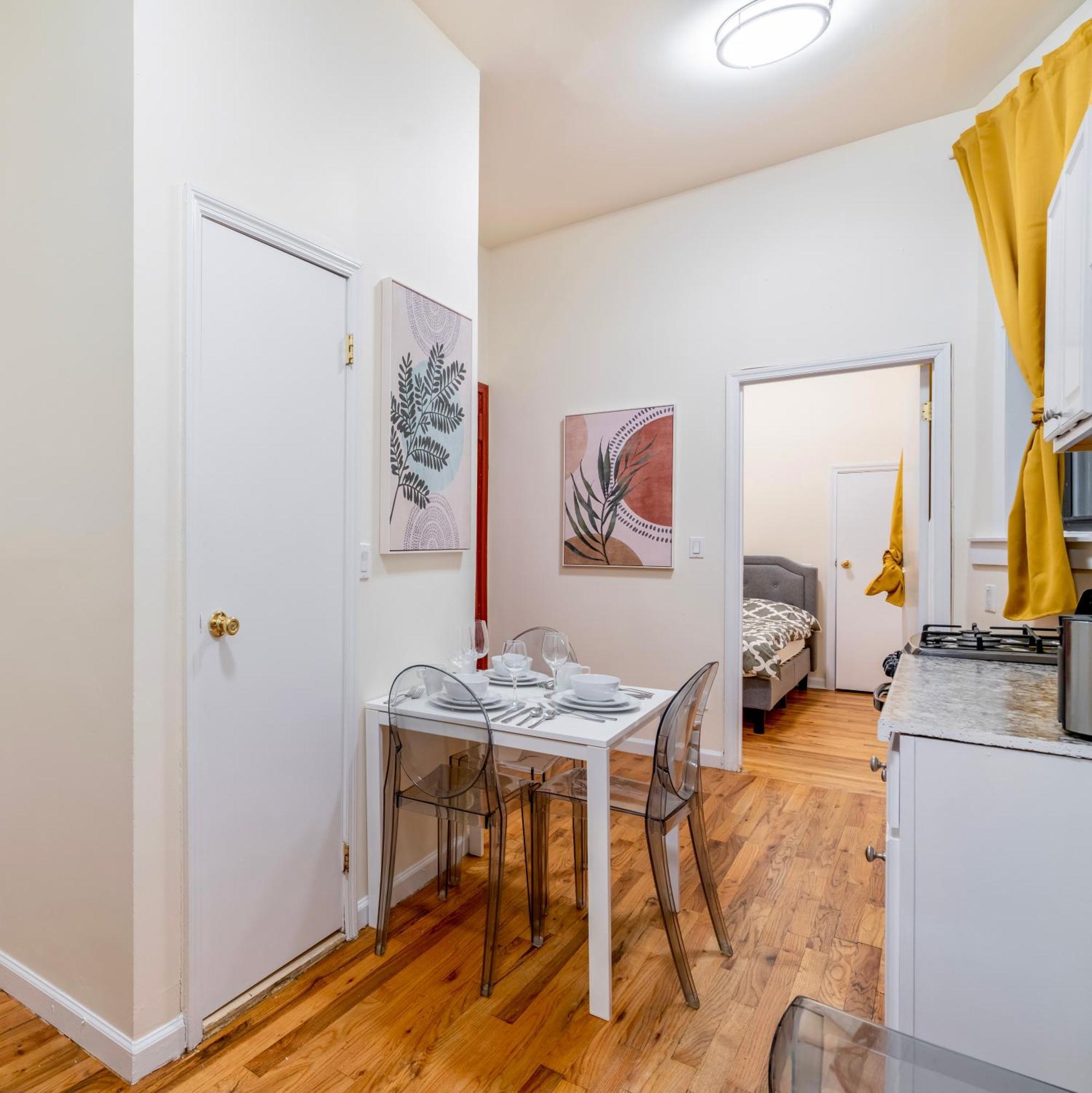 2 Bedroom Hidden Upscale Oasis New York Exteriör bild